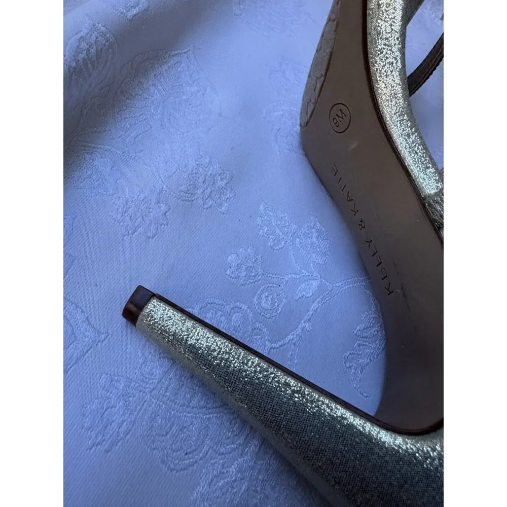 Kelly & Katie Sz 9 M Gold Metallic Courtney Jeweled Stiletto Heels Party